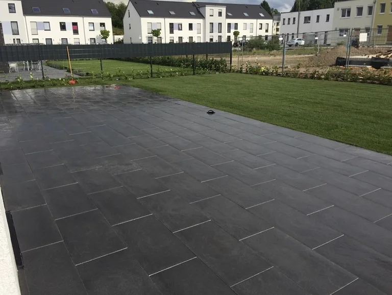 Gallery Page Image 19